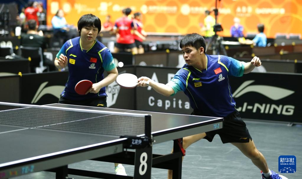 会中屡有爆 会中屡有爆